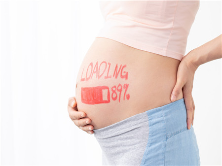 分娩可能出现的危险 出现这4种状况需做好转剖腹产准备