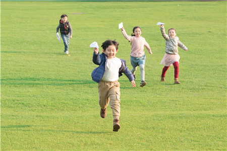 夏季小孩体温多少度正常